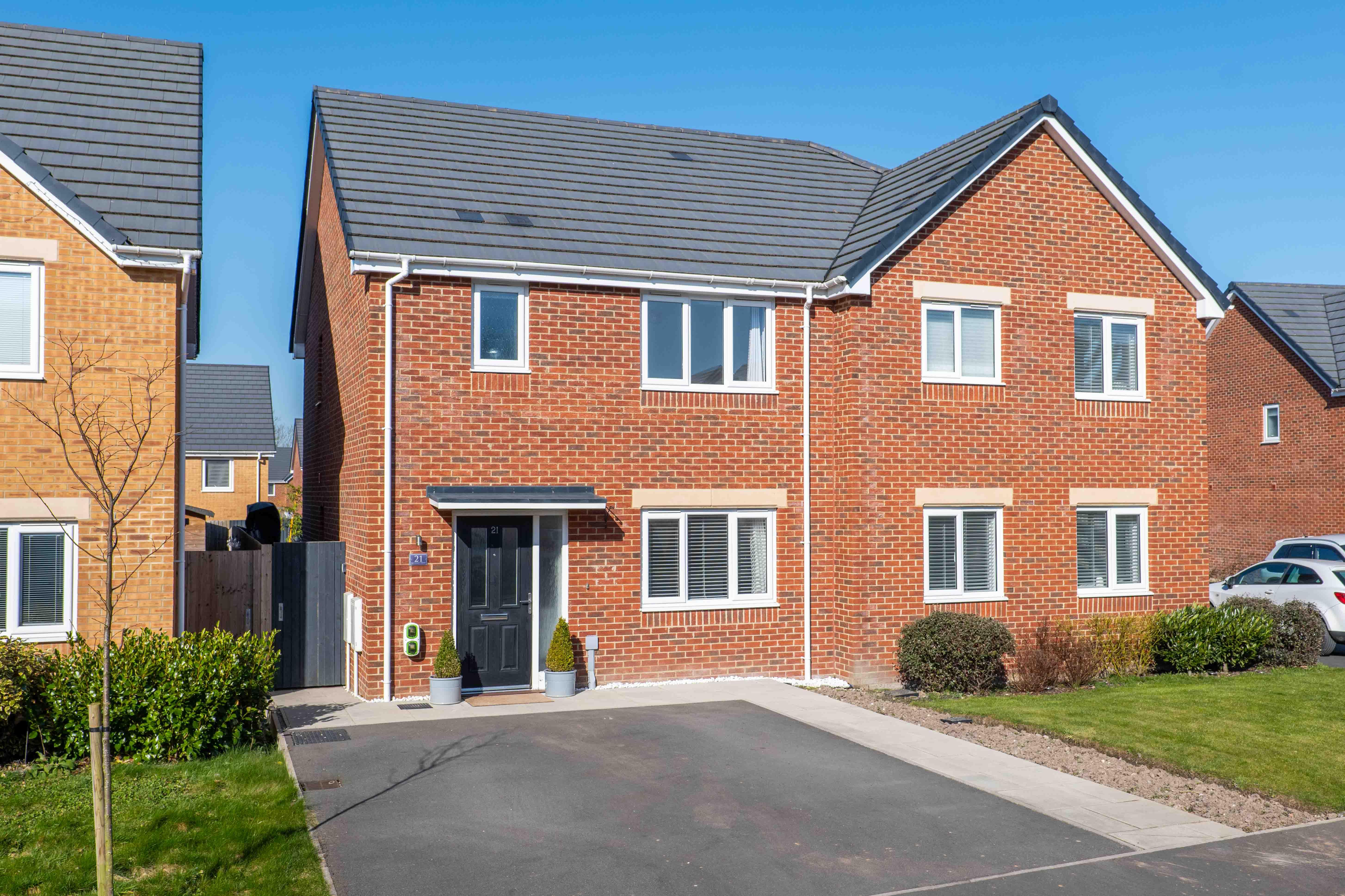 Samuel Akhigbe - Buyer