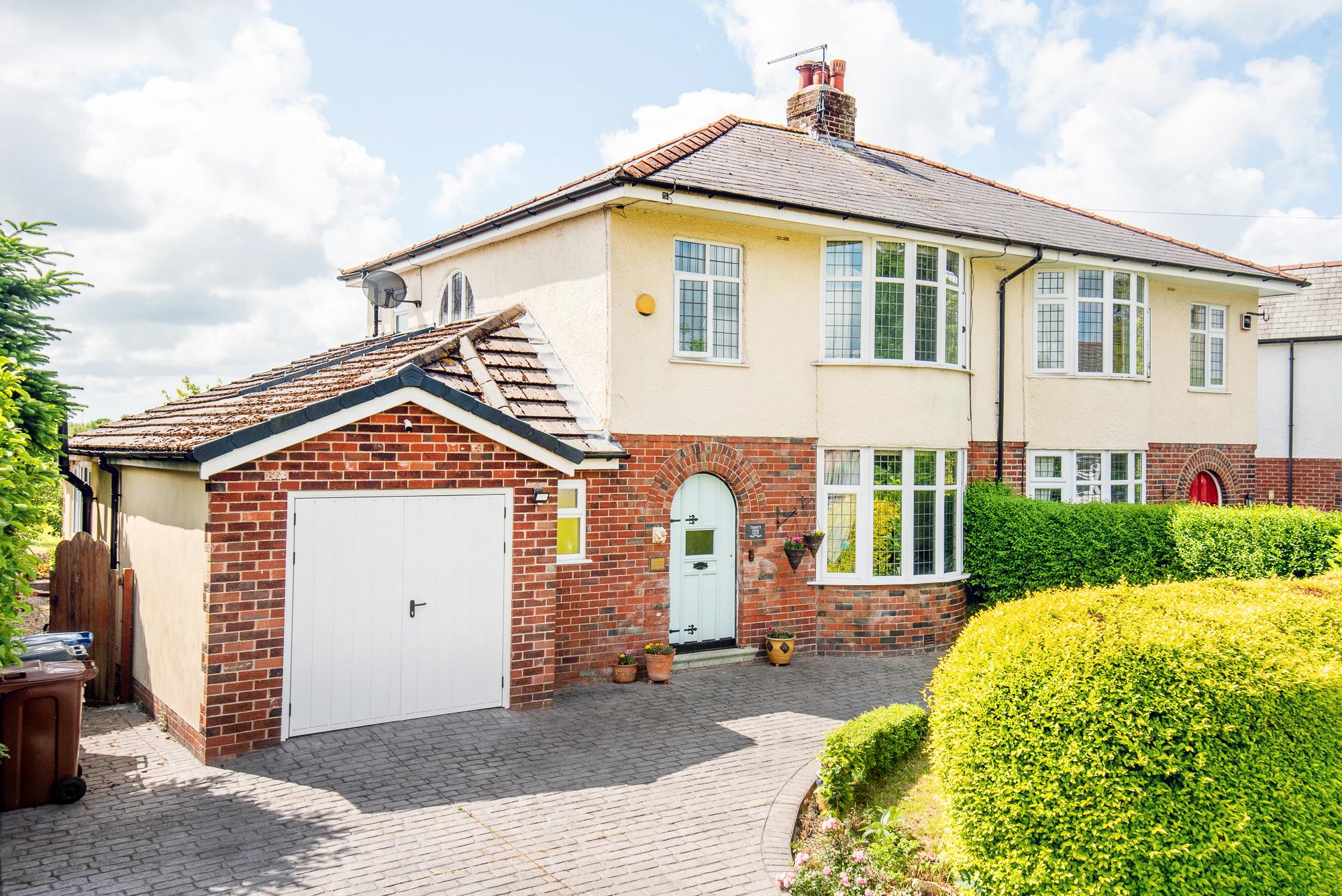 Anne Millne-Riley - Vendor/Buyer